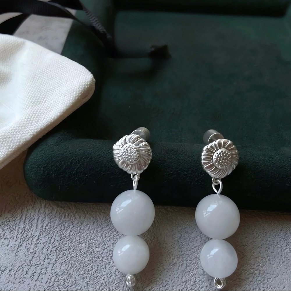 New Elegant Silver and White Dangle Earrings